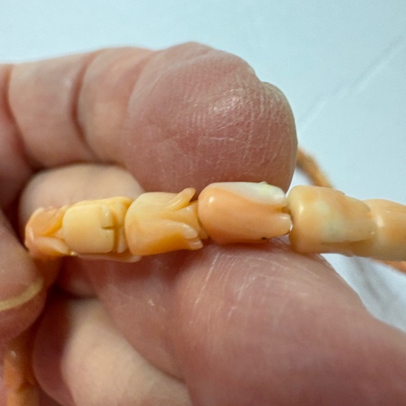 Natural Angel Skin Color Tulip Beads 
IMPT: See Description - Picture 9 of 17